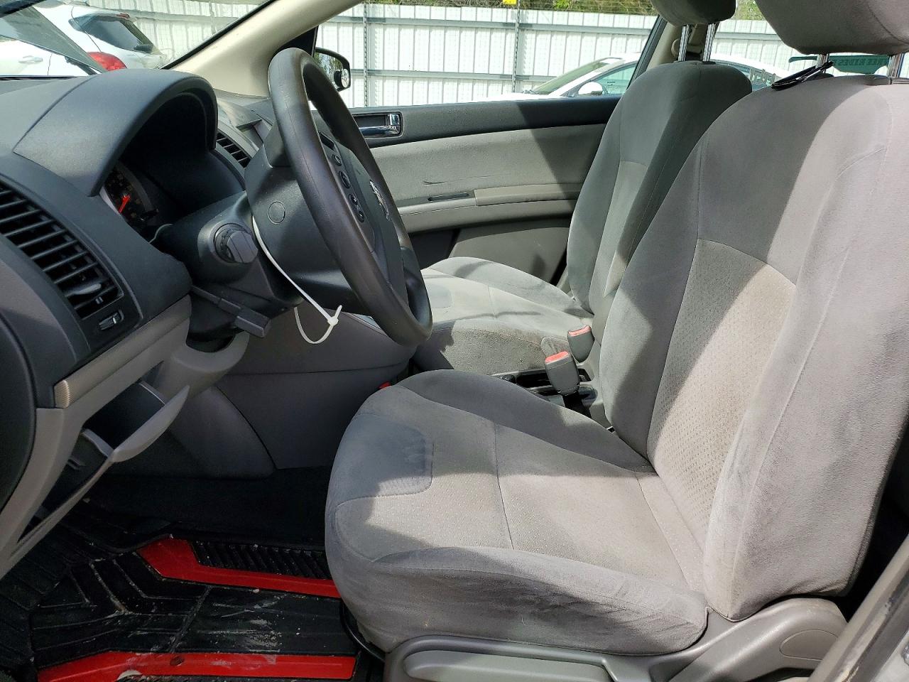 NISSAN SENTRA 2009 — 8
