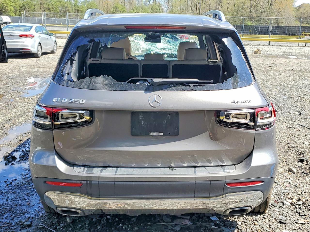 MERCEDES-BENZ GLB 2020 — 7