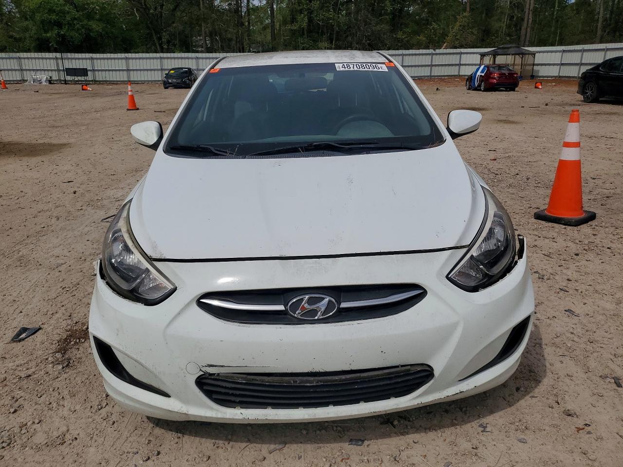 HYUNDAI ACCENT 2015 — 6