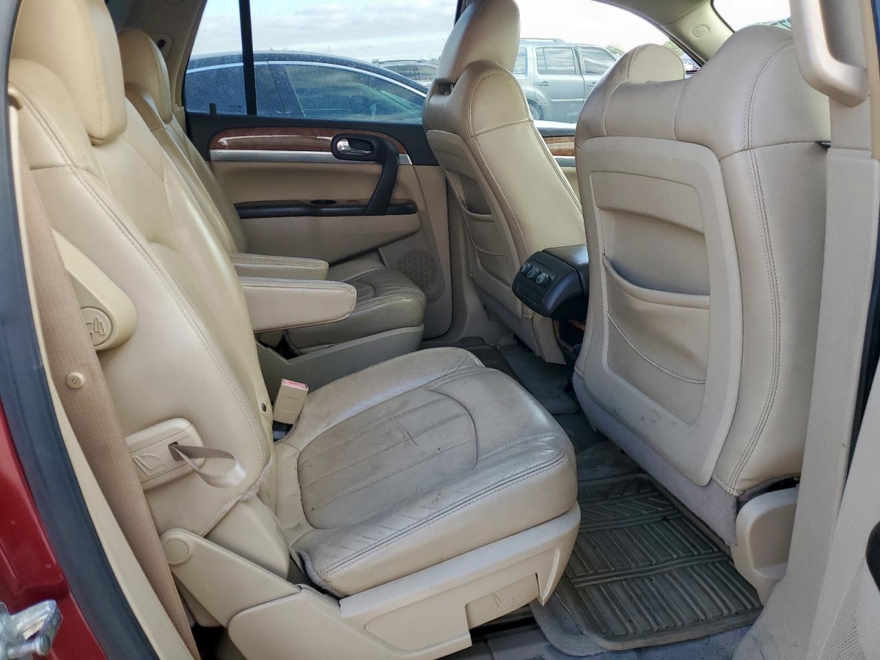 BUICK ENCLAVE 2009 — 12