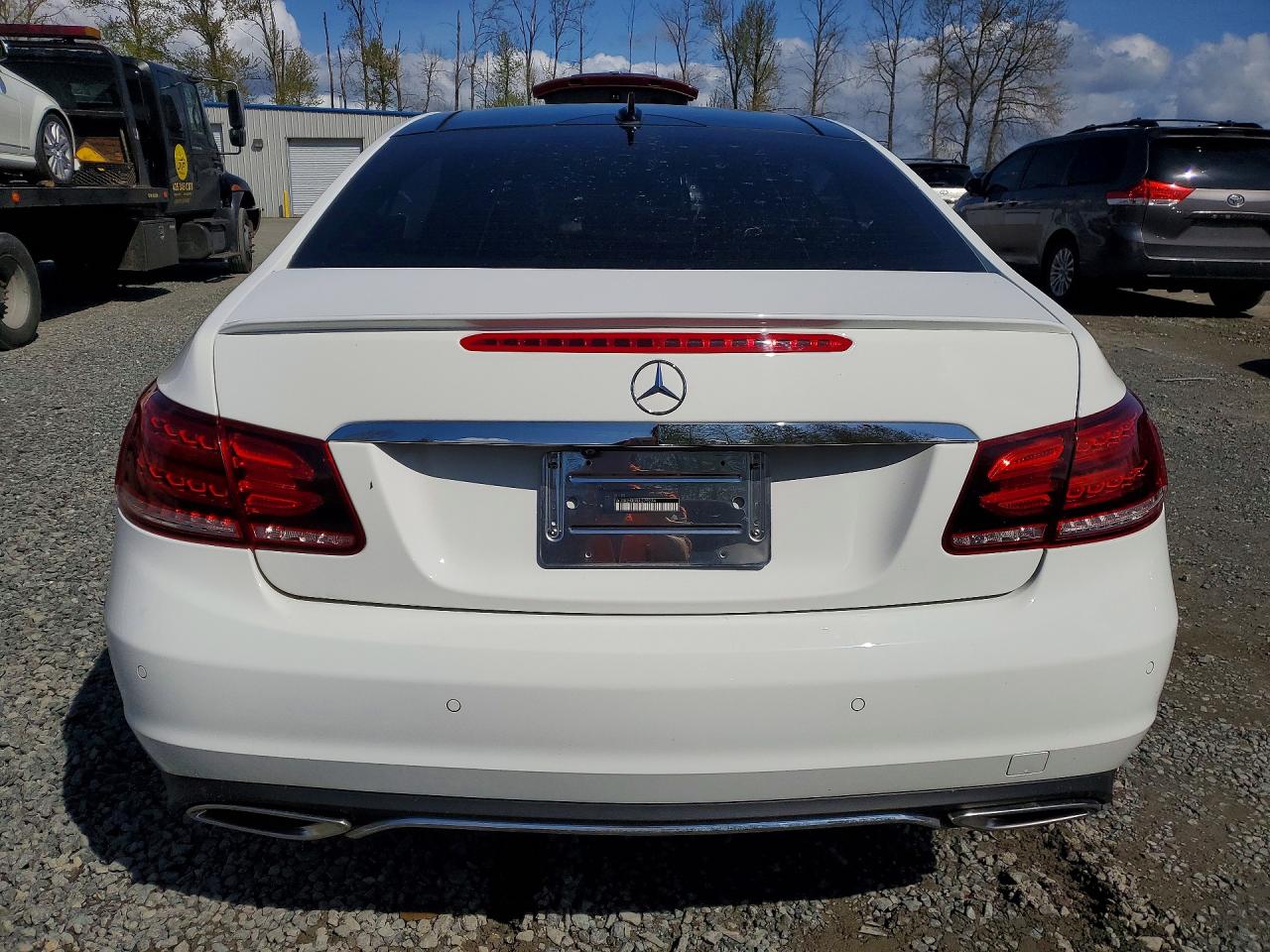 MERCEDES-BENZ E 2014 — 7