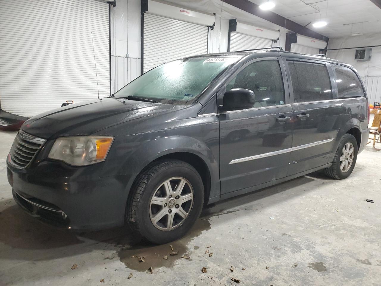 2011 CHRYSLER TOWN & COUNTRY TOURING