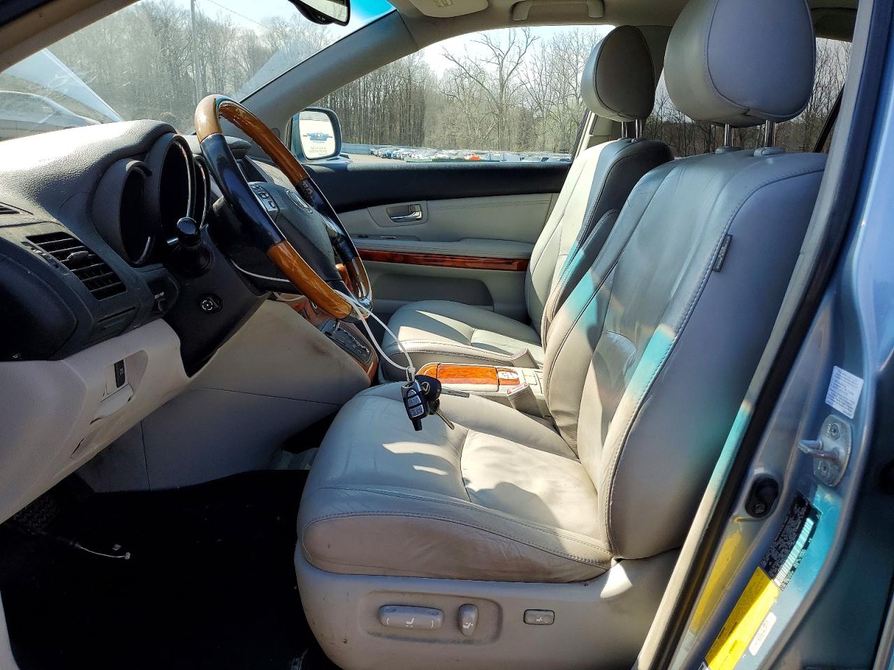 LEXUS RX 2004 — 8