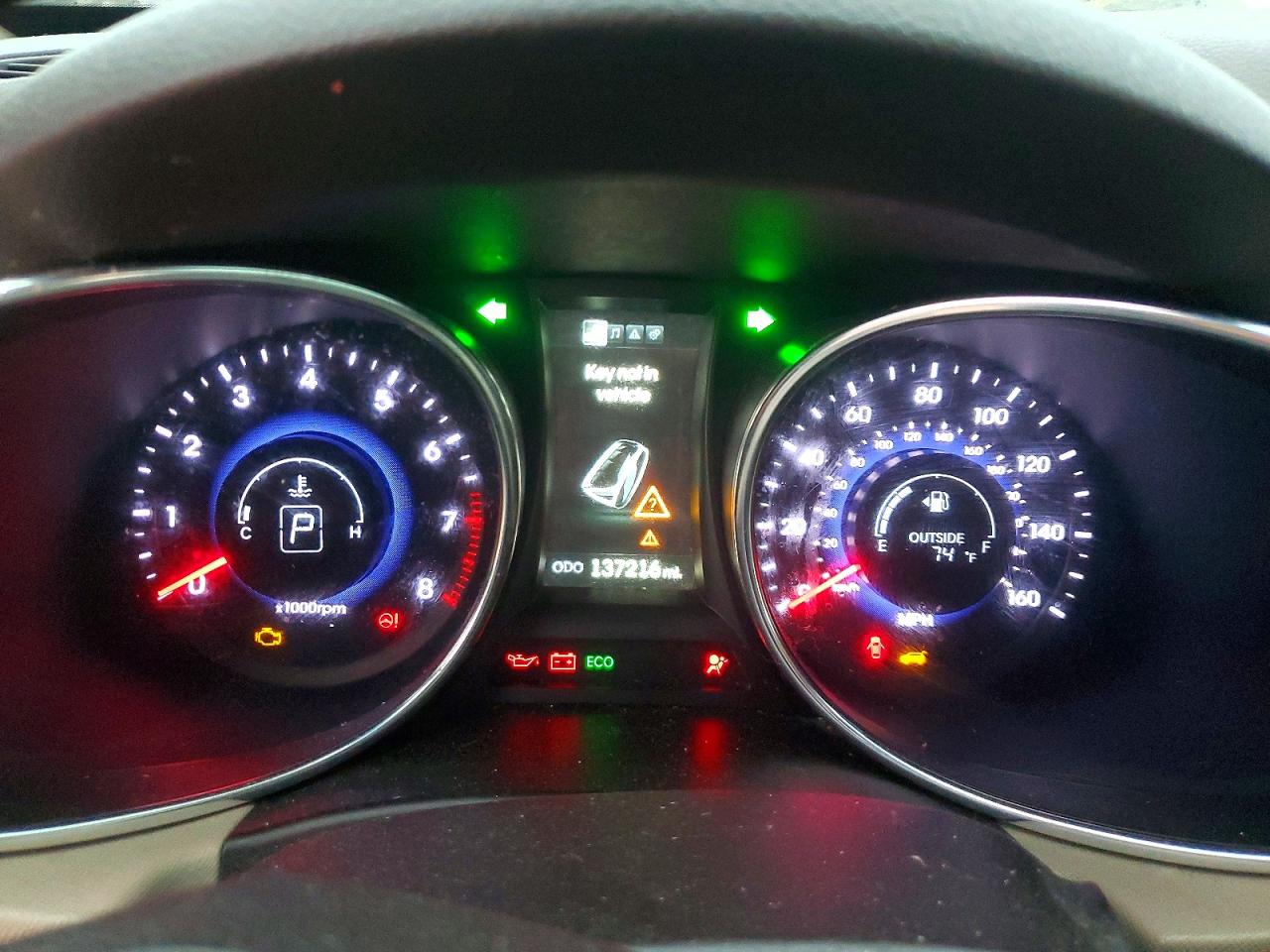 HYUNDAI SANTA FE 2014 — 10