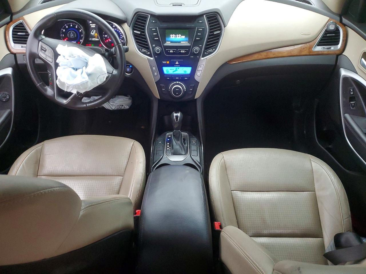 HYUNDAI SANTA FE 2014 — 9