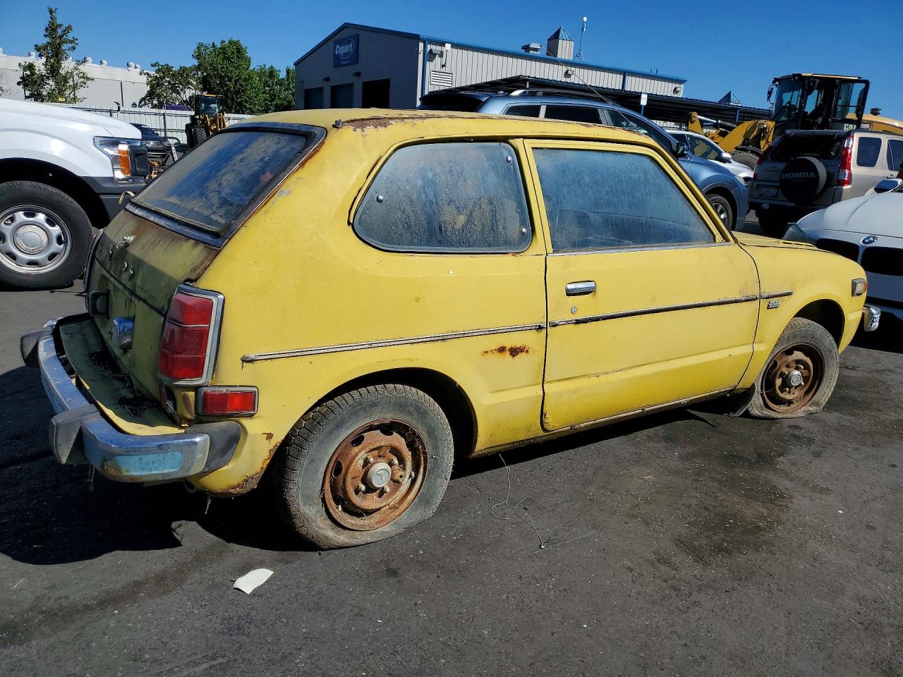 HOND CIVIC 1977 — 4