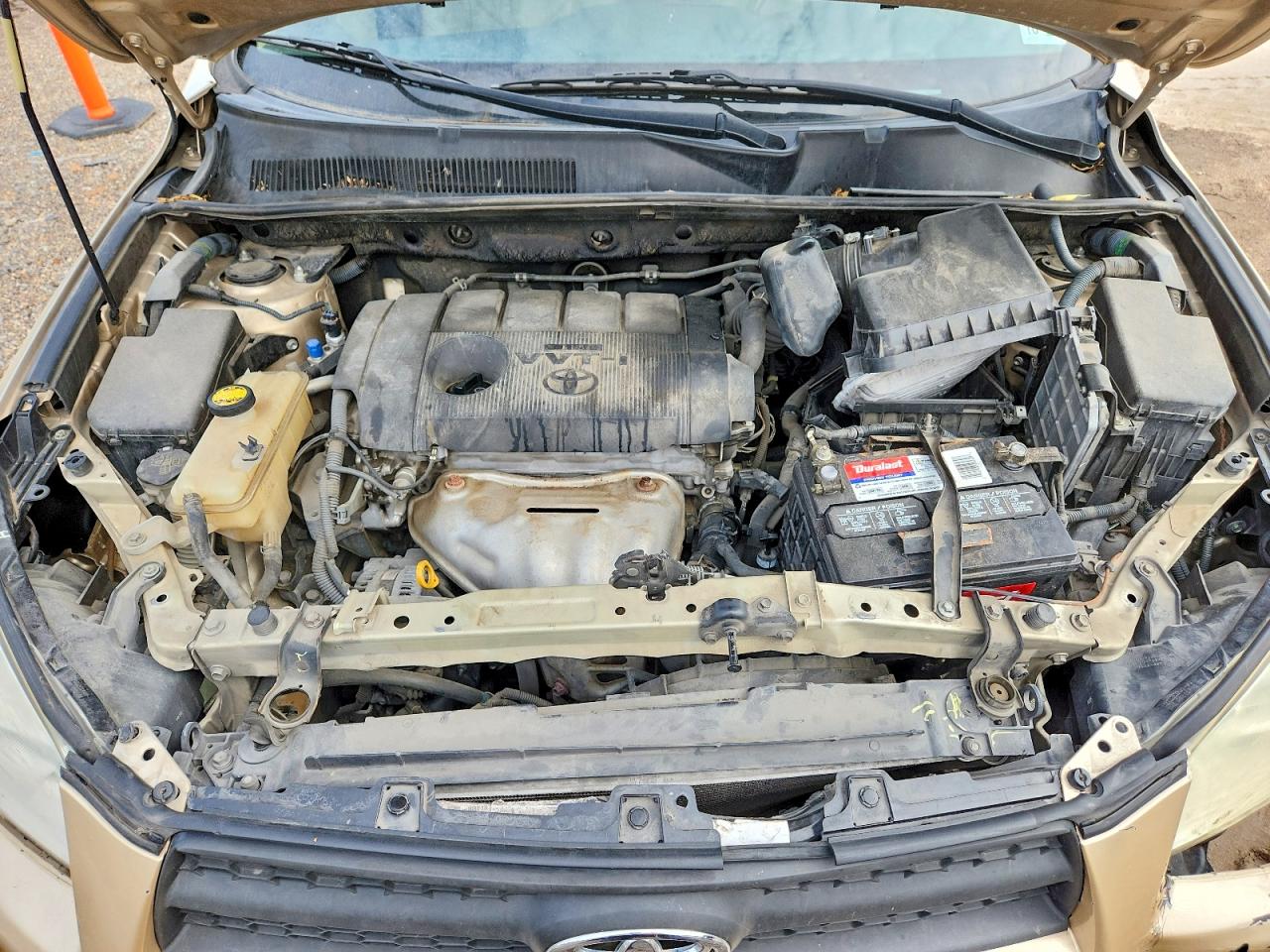 TOYOTA RAV4 2011 — 12