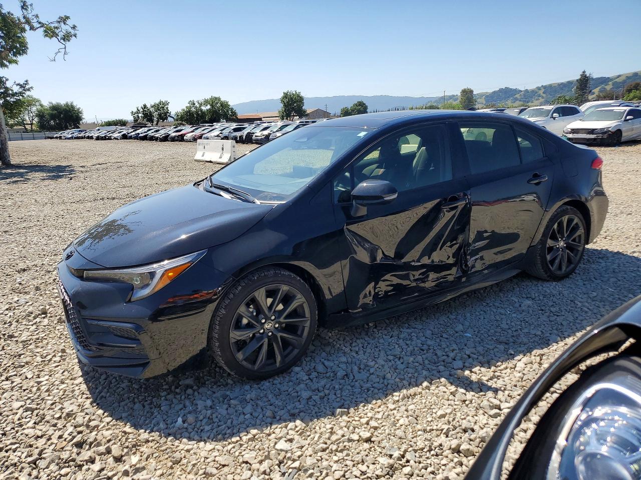 2025 TOYOTA COROLLA HYBRID SE