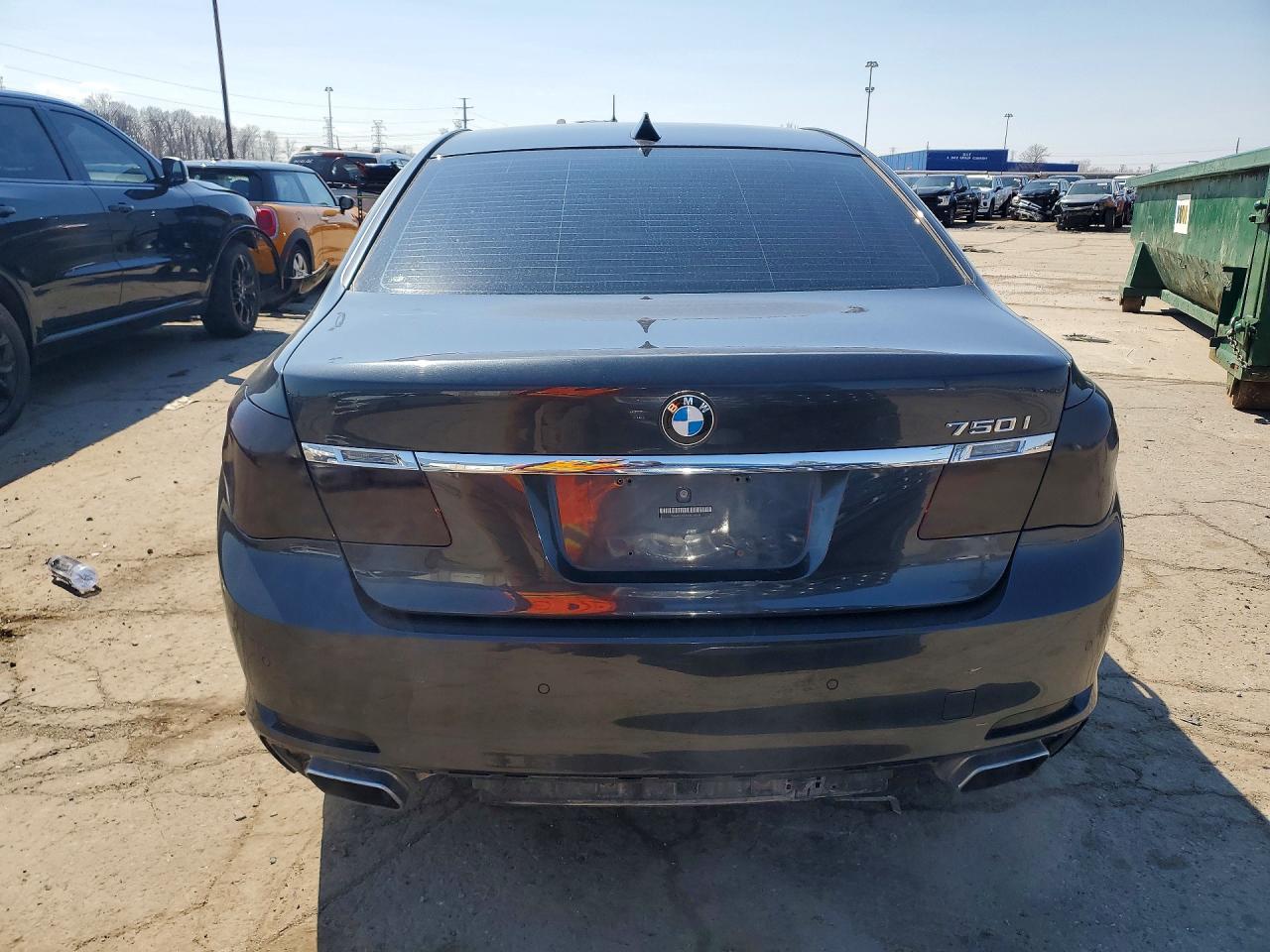 BMW 750 2011 — 6