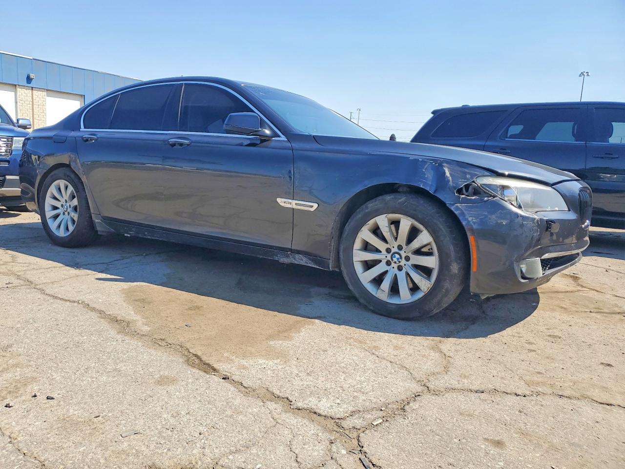 BMW 750 2011 — 4