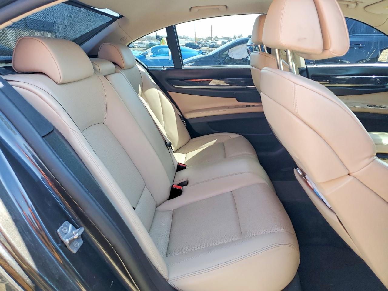 BMW 750 2011 — 10