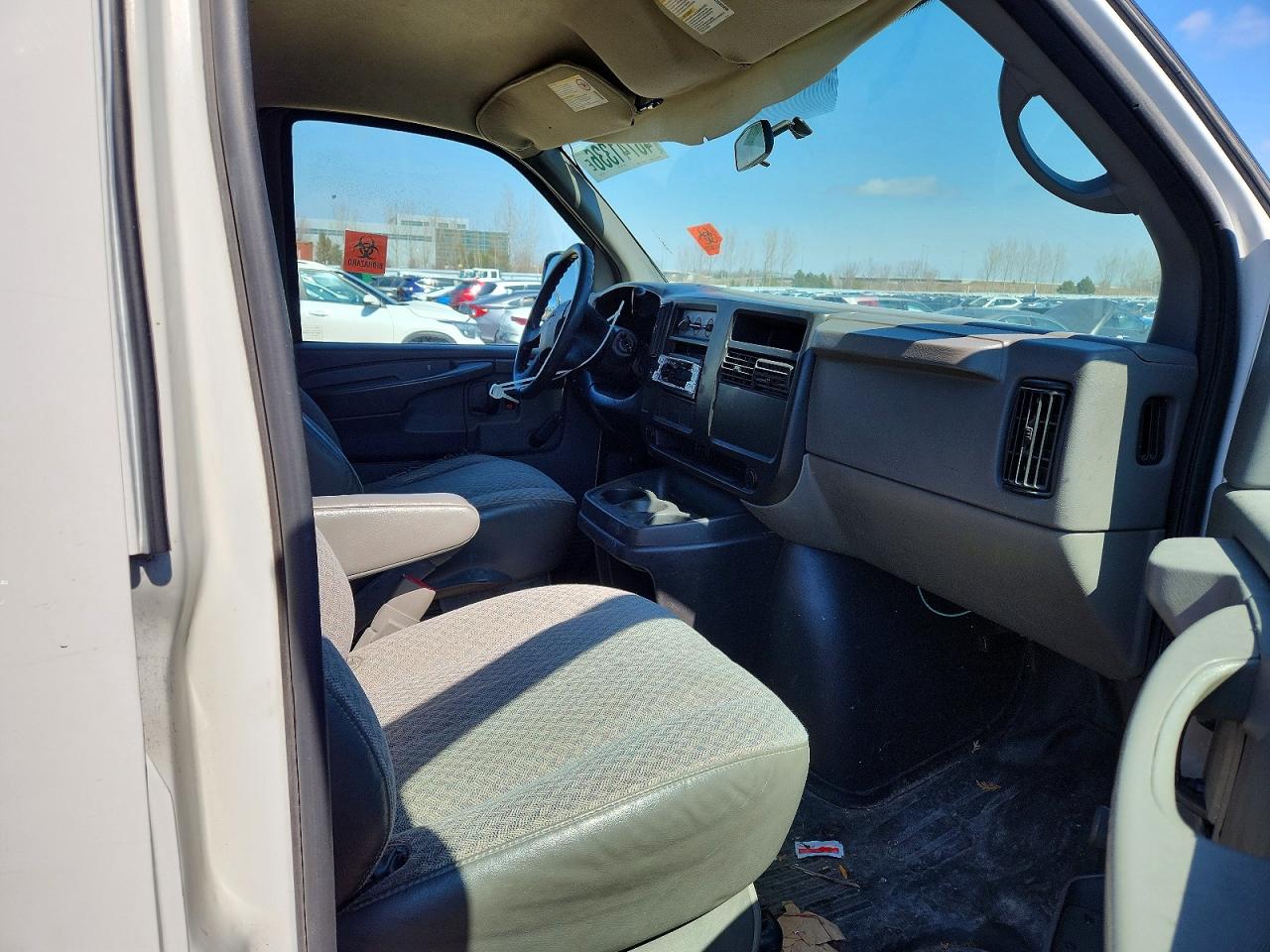 GMC SAVANA 2005 — 12