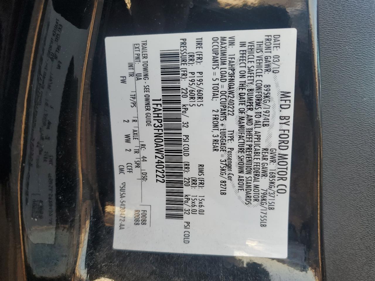 FORD FOCUS 2010 — 14