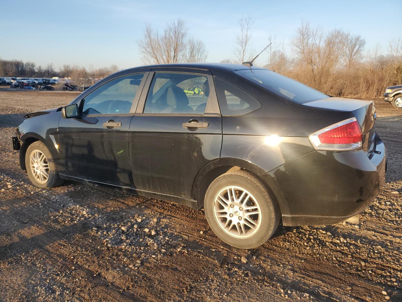 FORD FOCUS 2010 — 3