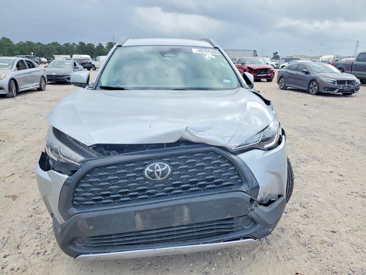 TOYOTA COROLLA CROSS 2023 — 6