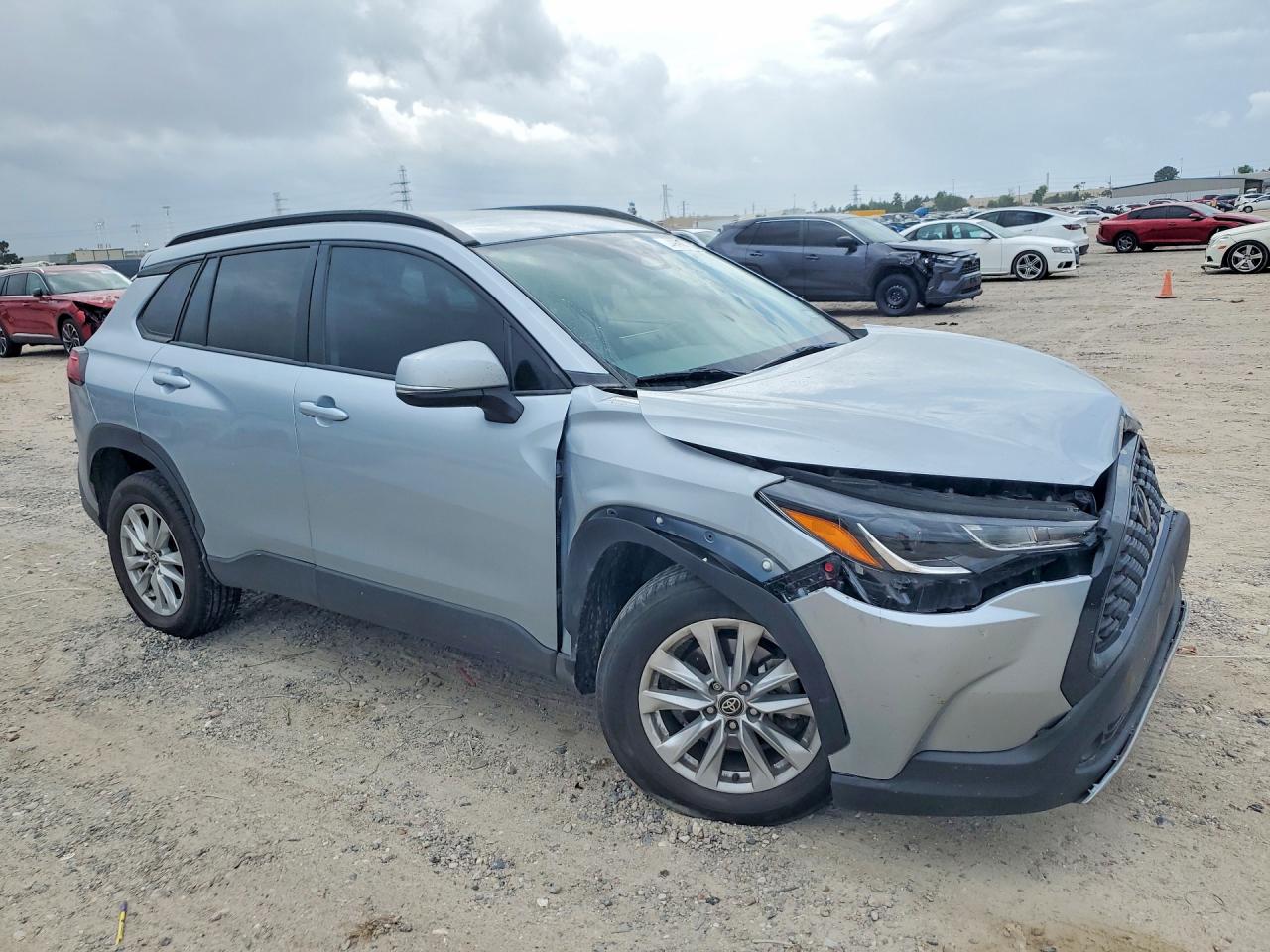 TOYOTA COROLLA CROSS 2023 — 5