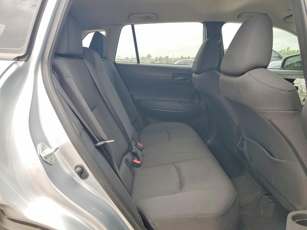 TOYOTA COROLLA CROSS 2023 — 12