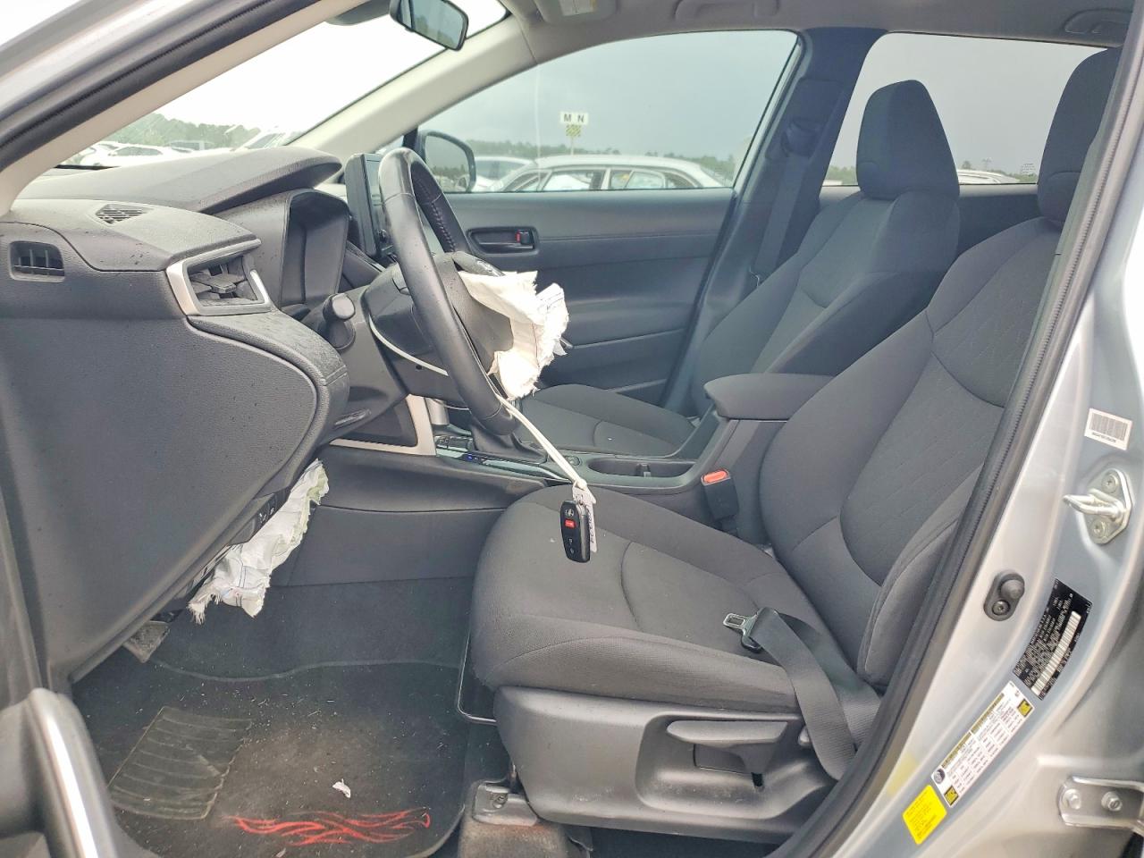 TOYOTA COROLLA CROSS 2023 — 8