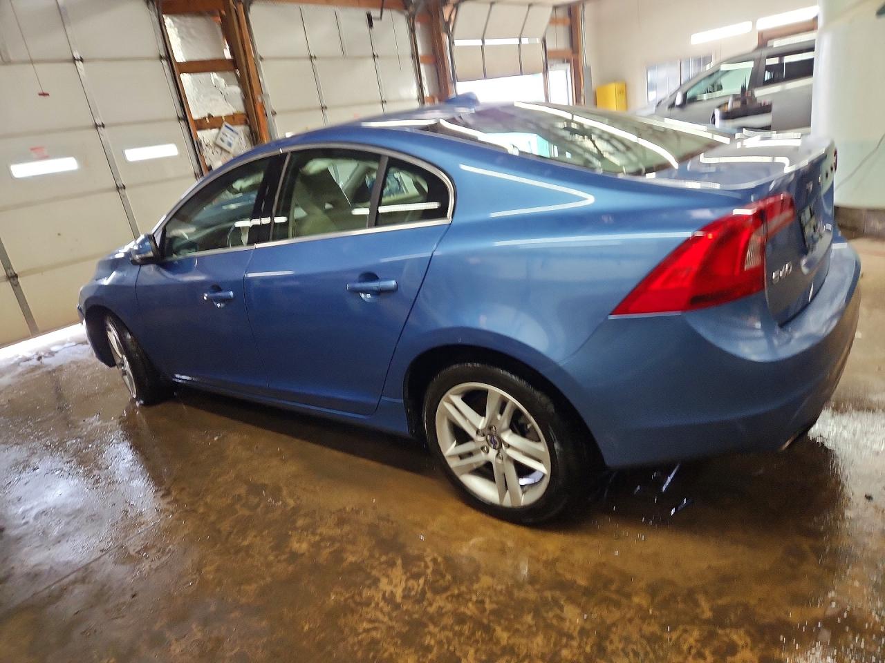 VOLVO S60 2014 — 3