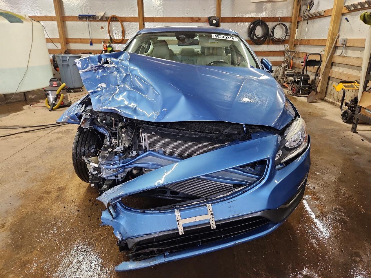 VOLVO S60 2014 — 6