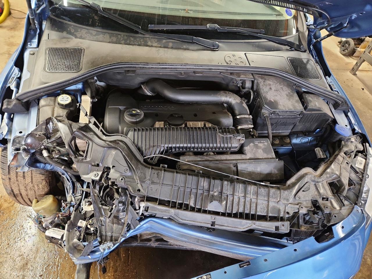 VOLVO S60 2014 — 12