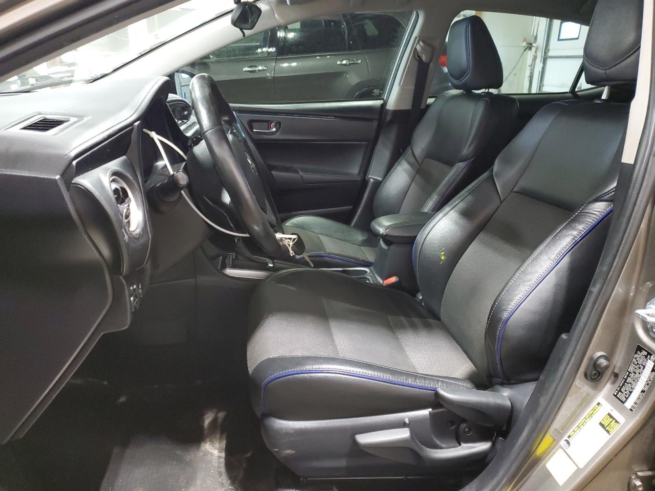 TOYOTA COROLLA 2017 — 8