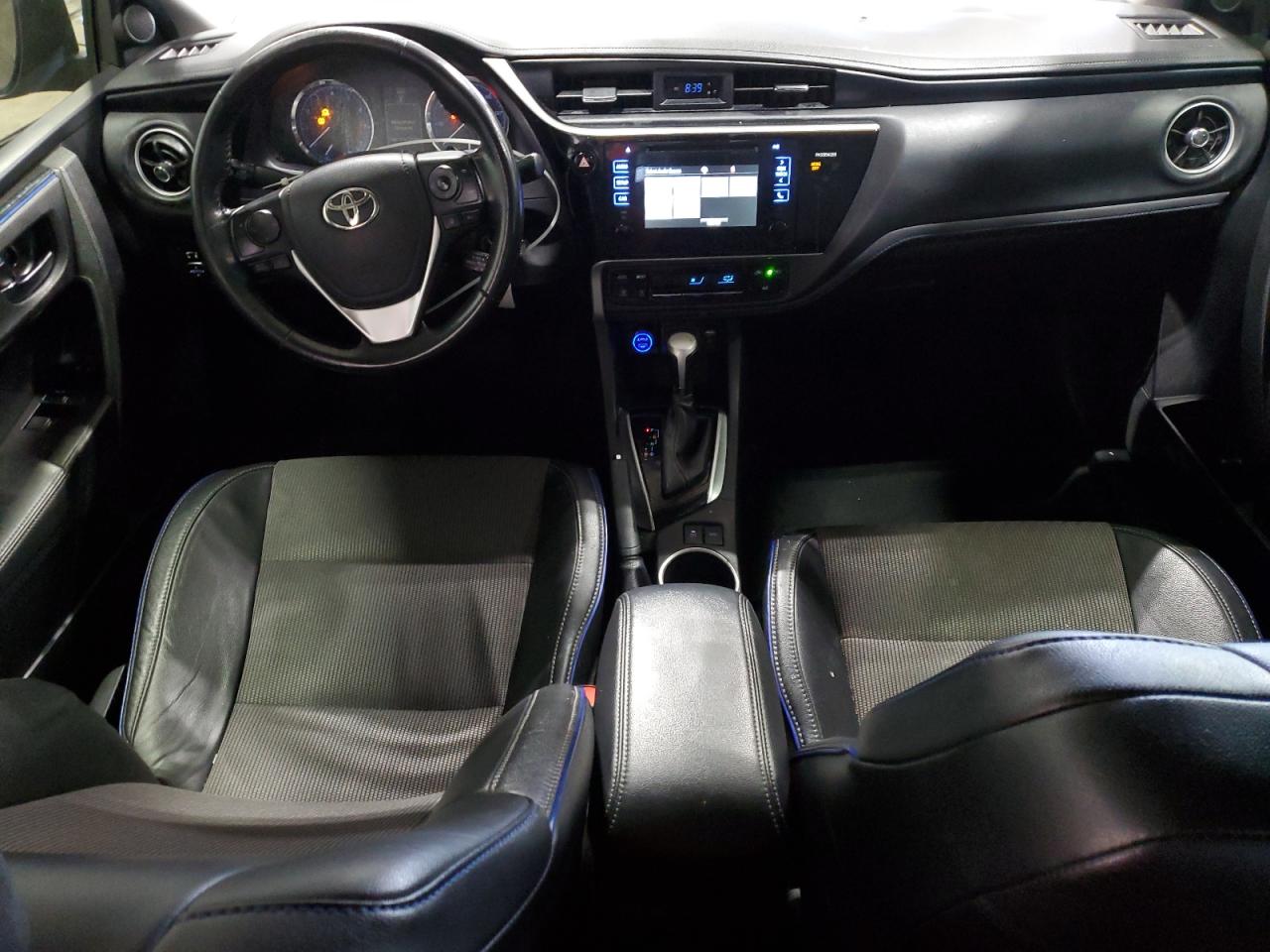 TOYOTA COROLLA 2017 — 9