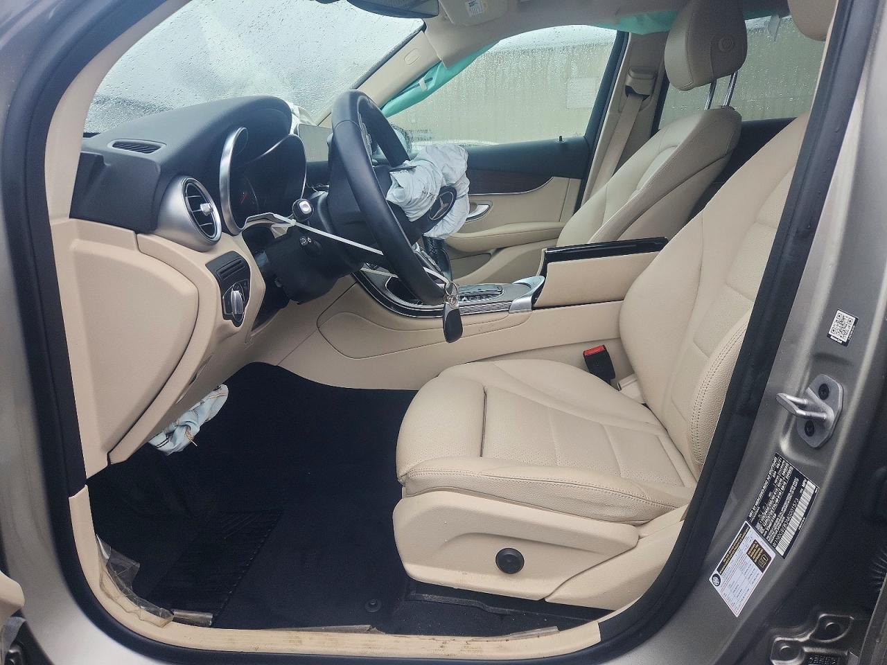 MERCEDES-BENZ GLC 2021 — 8