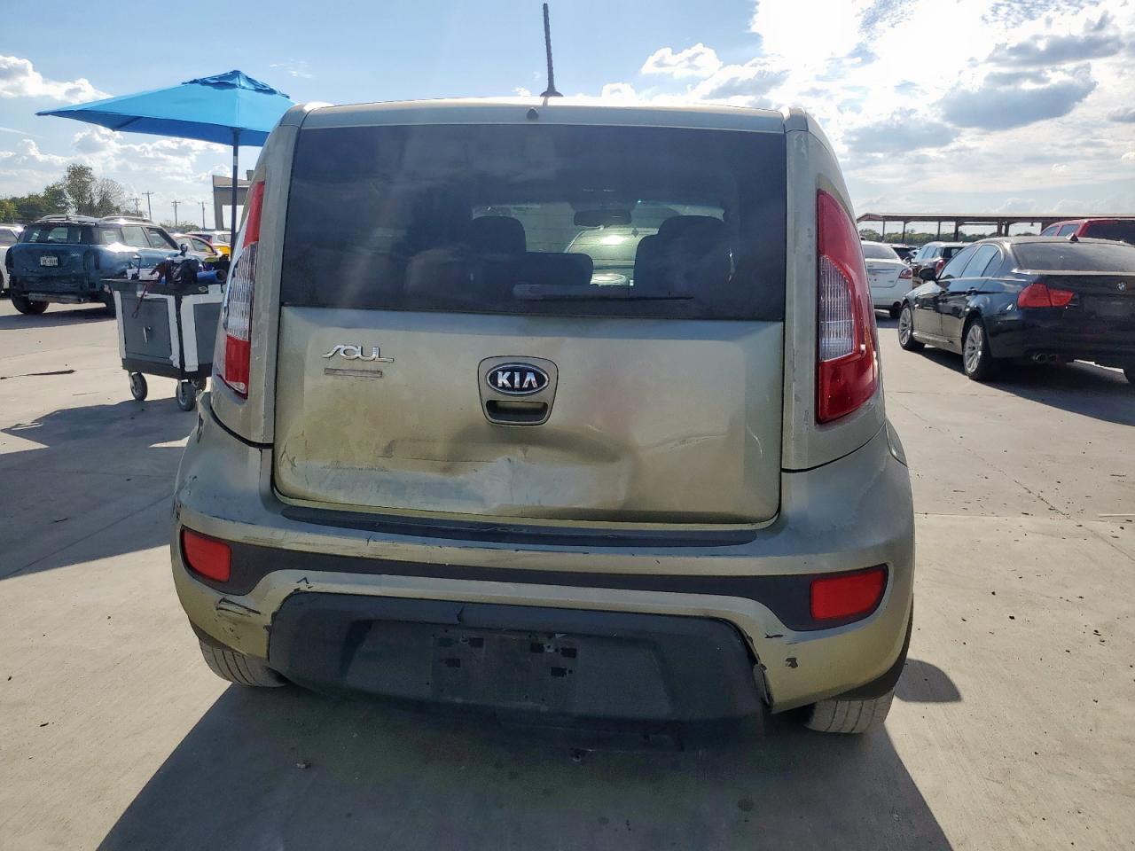 KIA SOUL + 2012 — 7