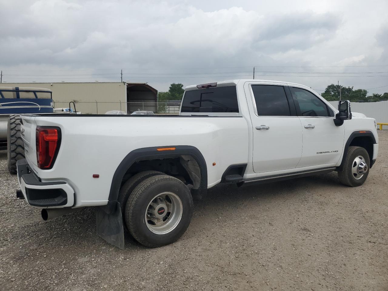 2022 GMC SIERRA K3500 DENALI