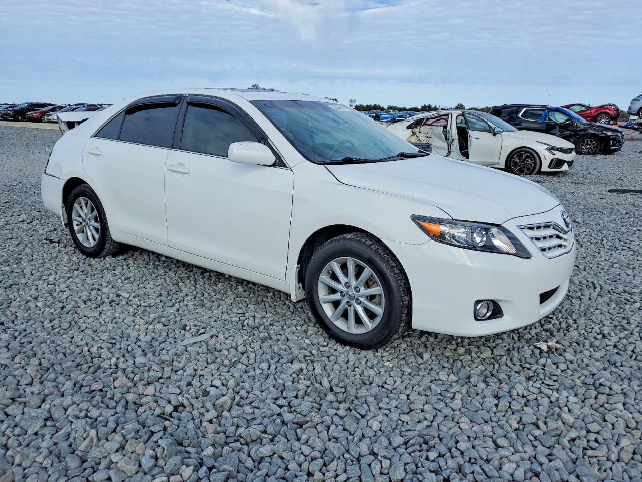 2010 TOYOTA CAMRY XLE