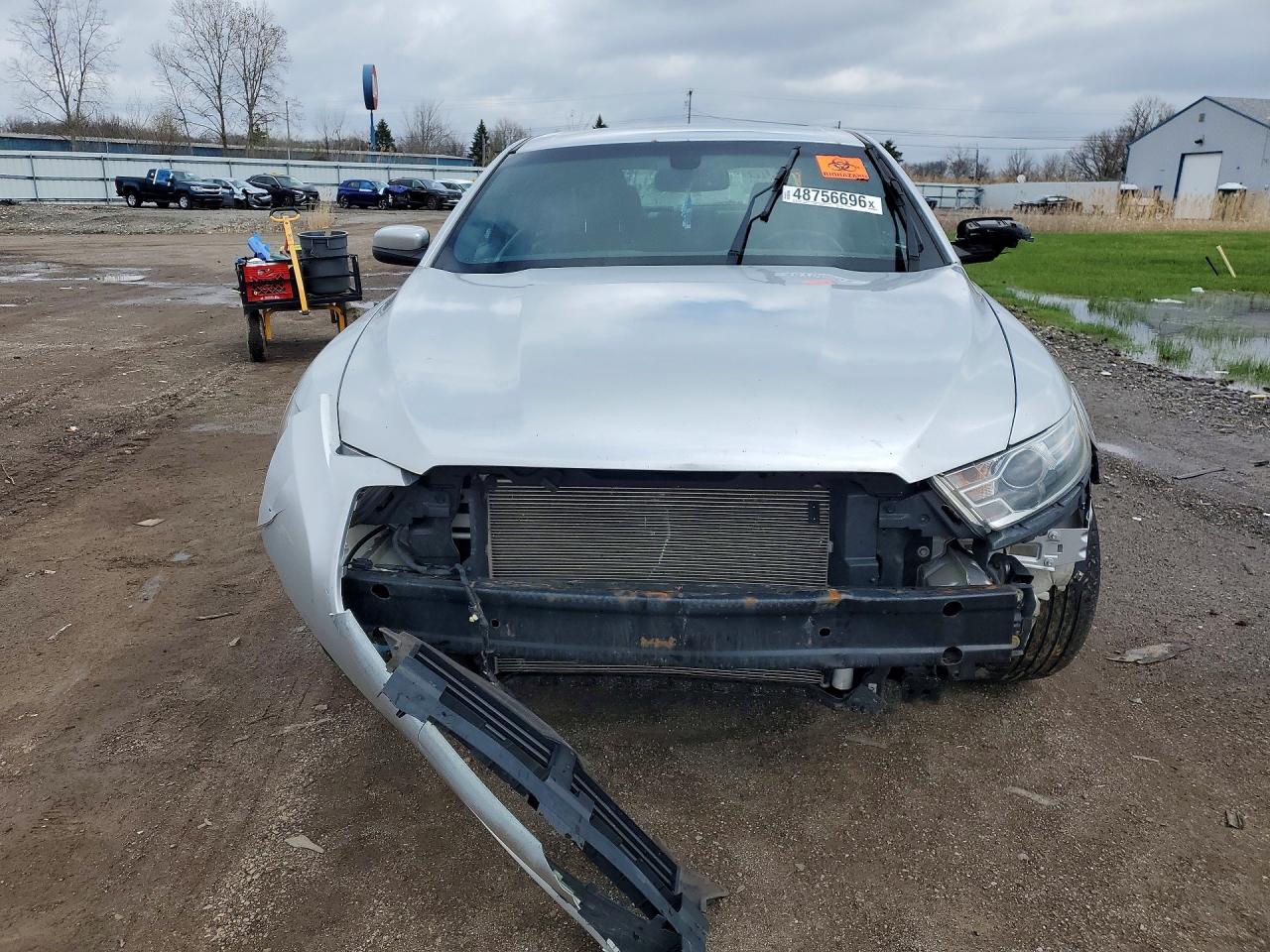 FORD TAURUS 2018 — 6