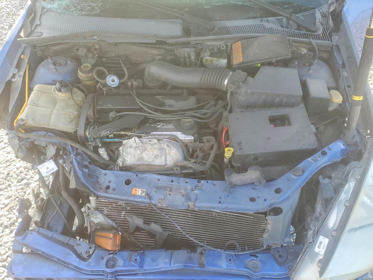 FORD FOCUS 2003 — 12
