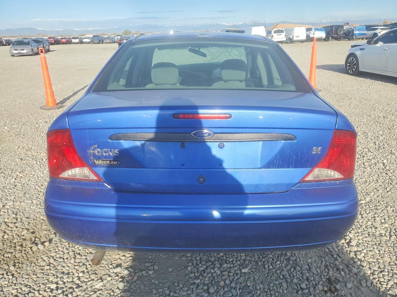 FORD FOCUS 2003 — 7