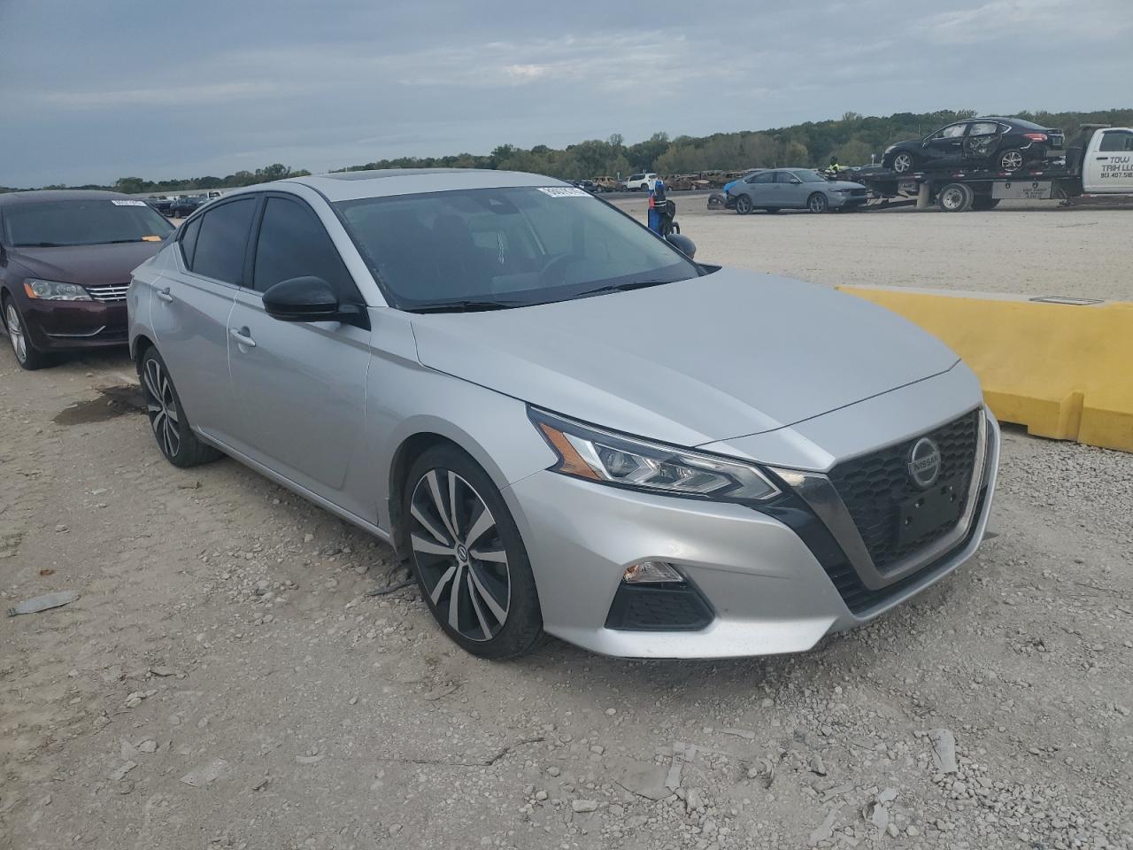 2020 NISSAN ALTIMA SR