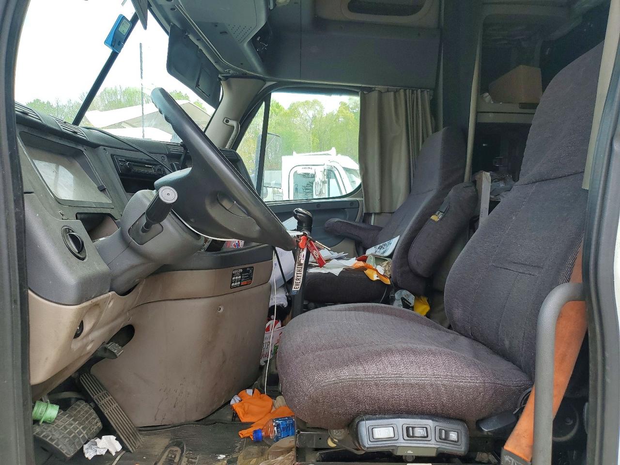 FREIGHTLINER CASCADIA 2014 — 6
