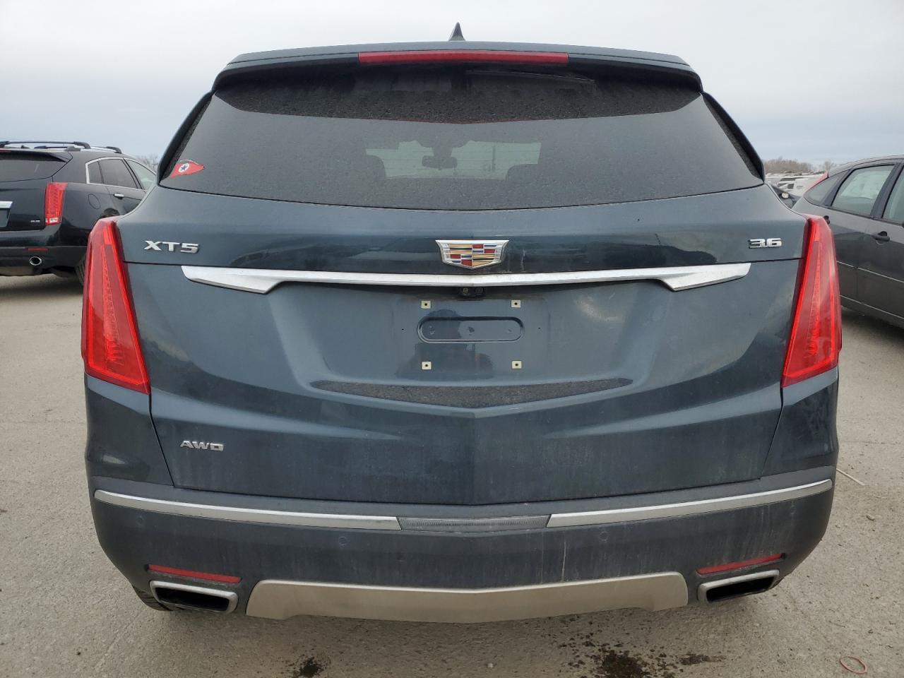 CADILLAC XT5 2019 — 7