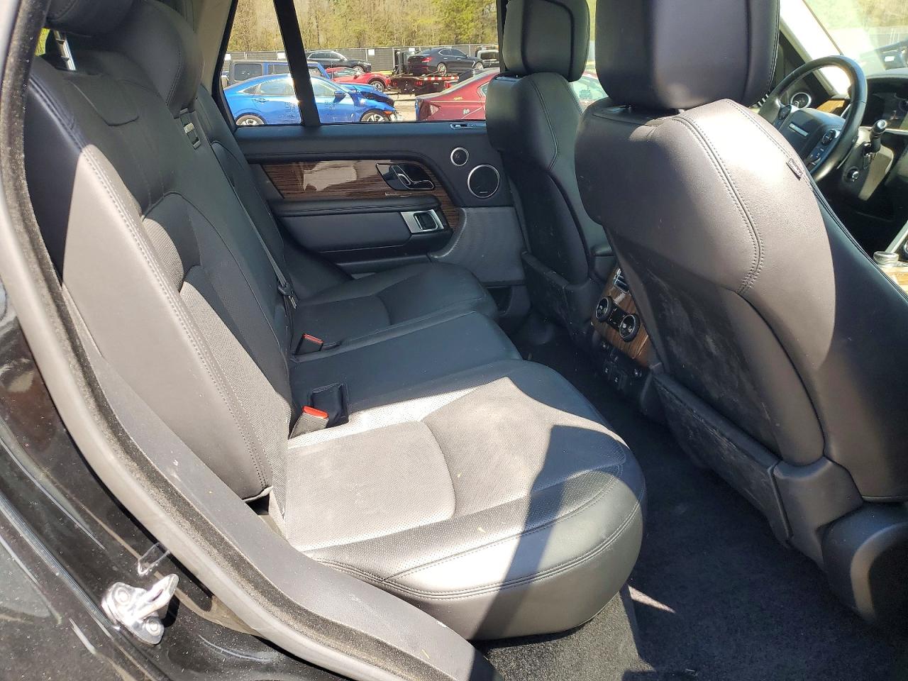 LAND ROVER RANGE ROVER 2018 — 12