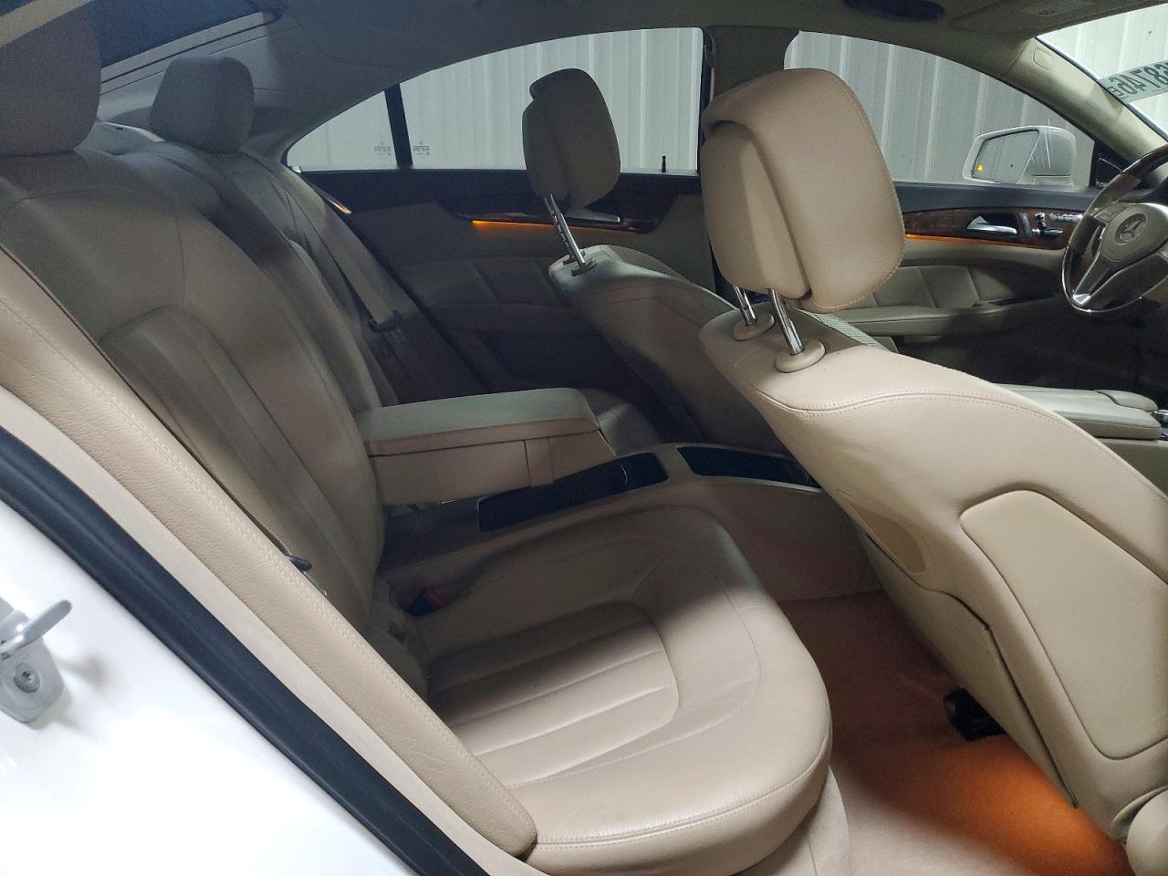 MERCEDES-BENZ CLS 2012 — 11
