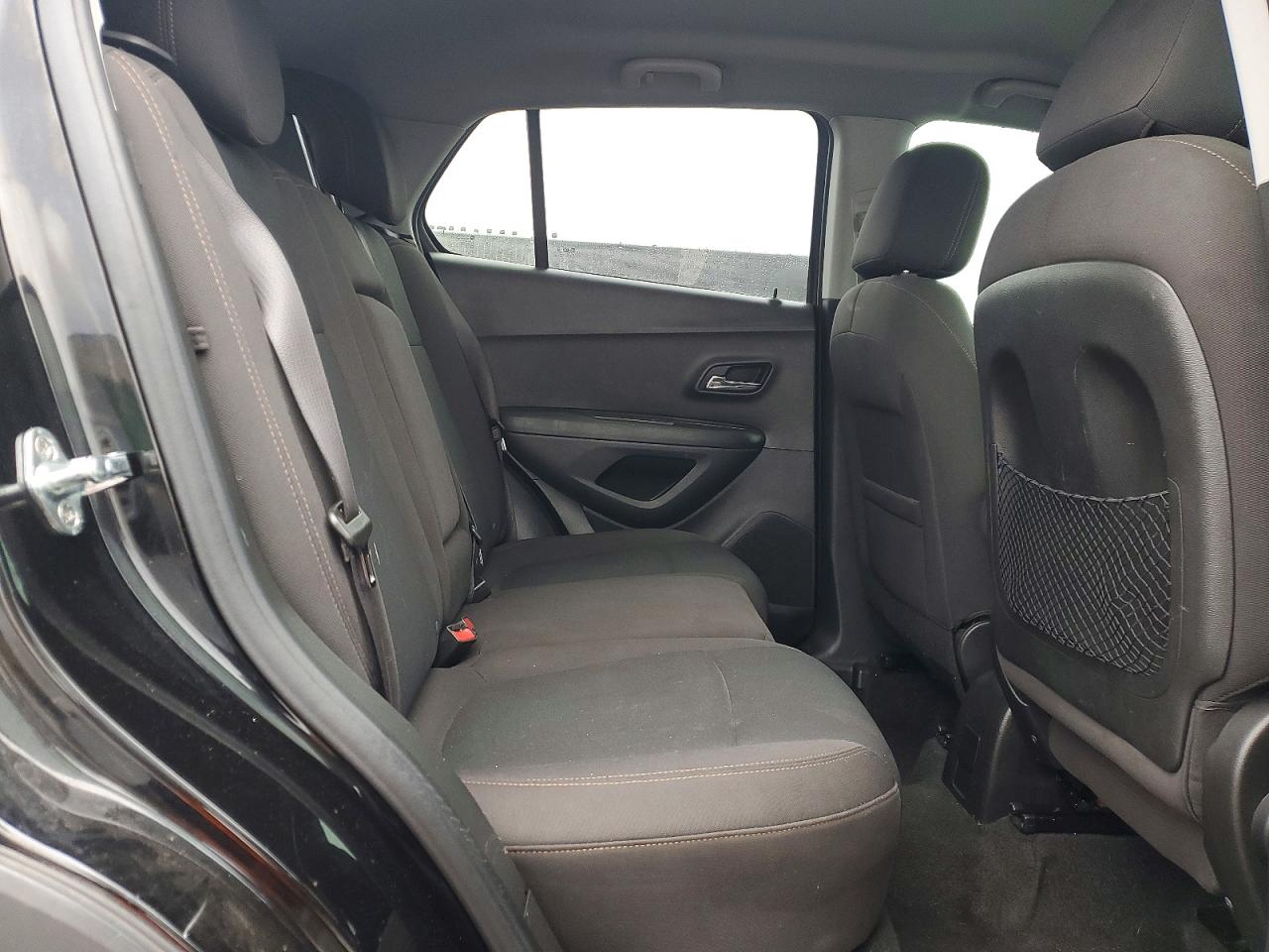 CHEVROLET TRAX 2021 — 12