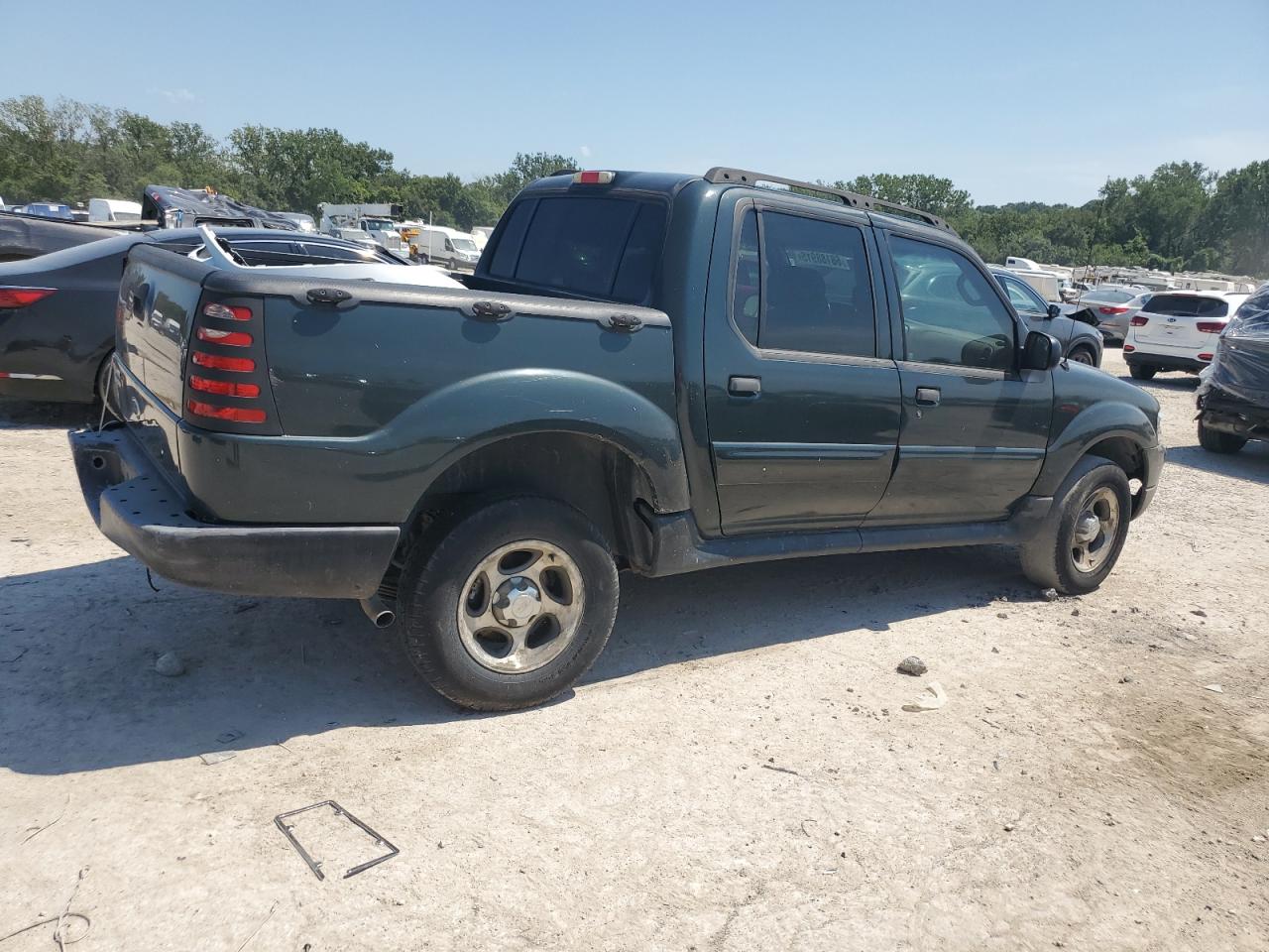 FORD EXPLORER SPORT TRAC 2004 — 4