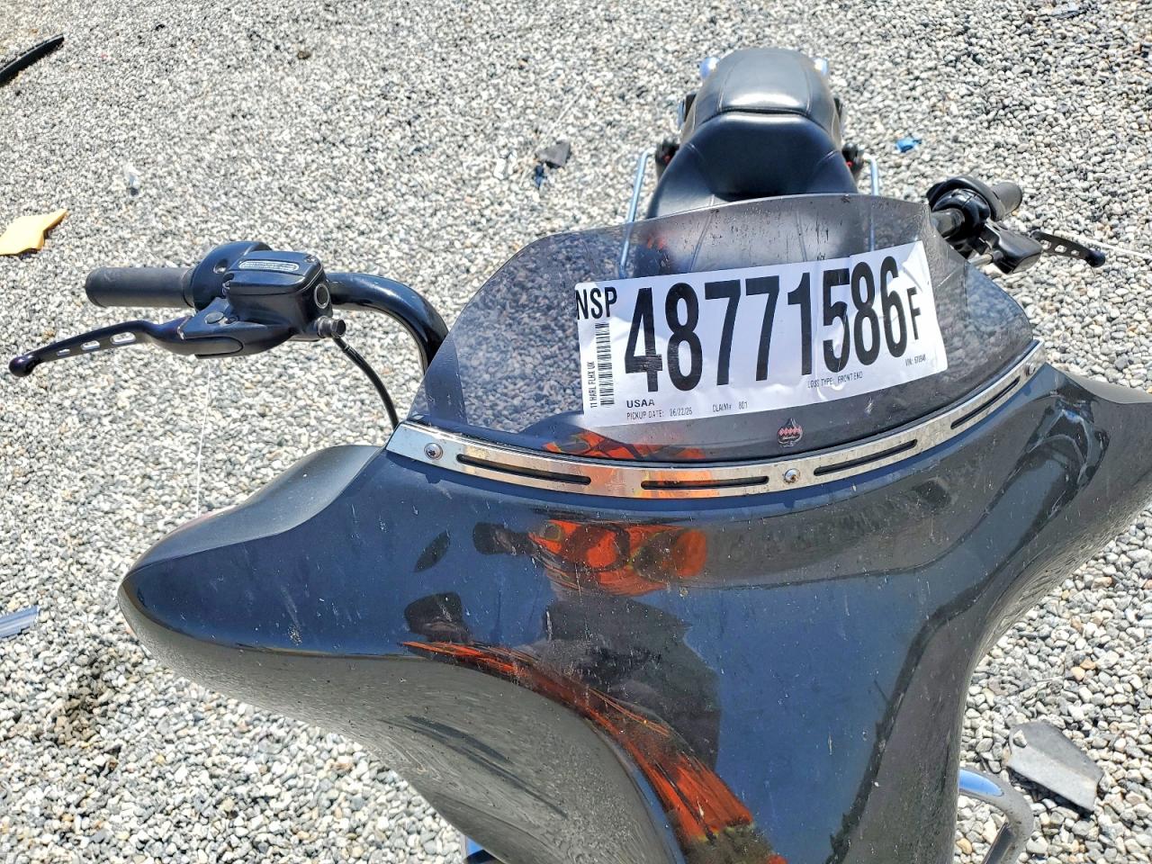 HARLEY-DAVIDSON FLHX 2011 — 6