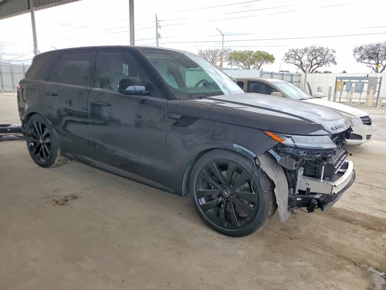 2025 LAND ROVER RANGE ROVER SPORT DYNAMIC SE