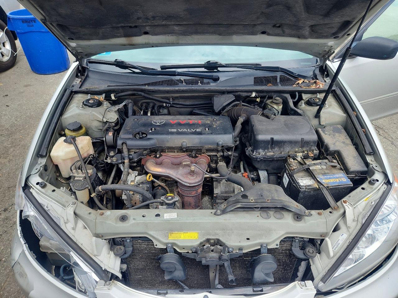 TOYOTA CAMRY 2006 — 12