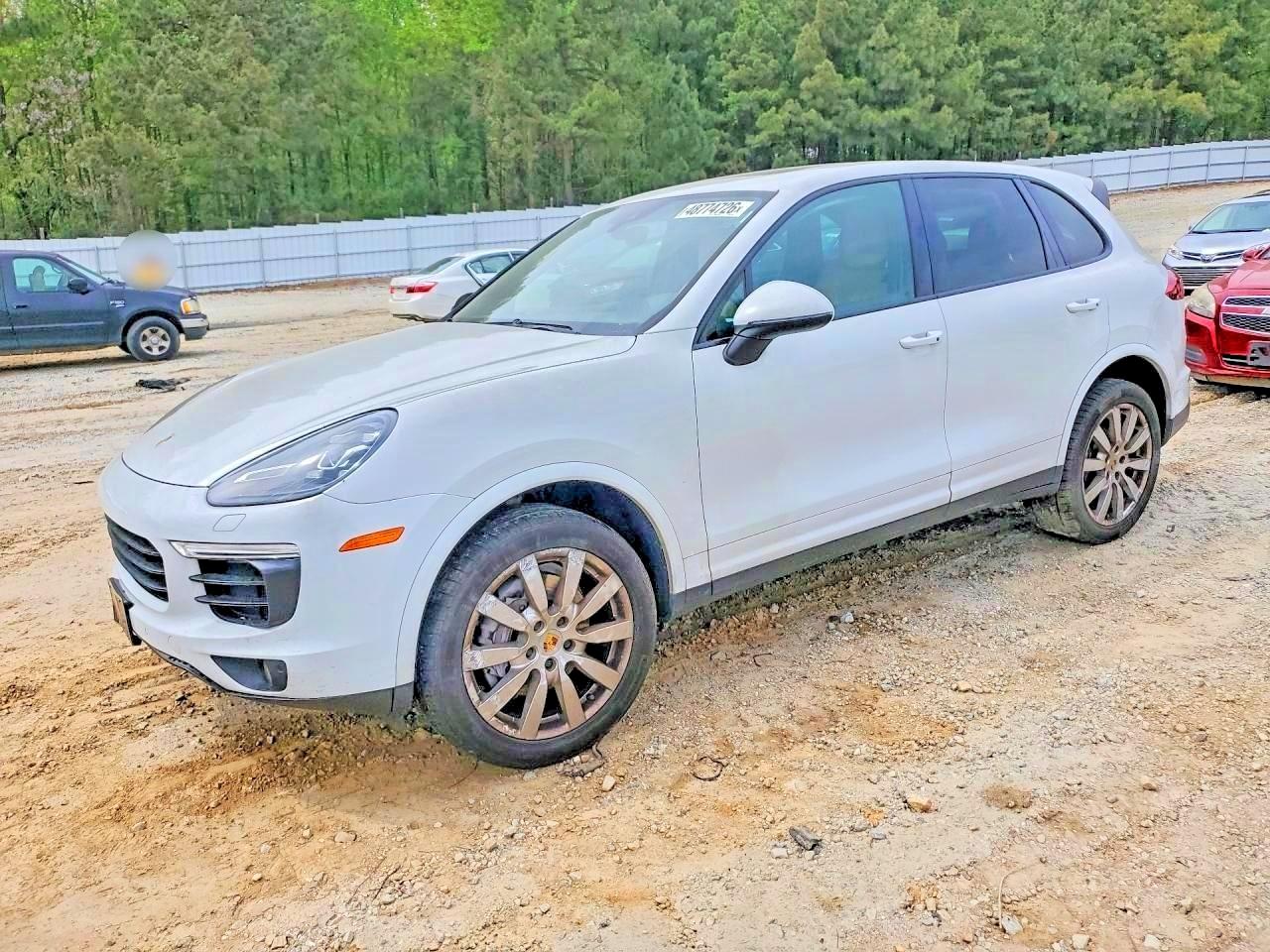 2018 PORSCHE CAYENNE