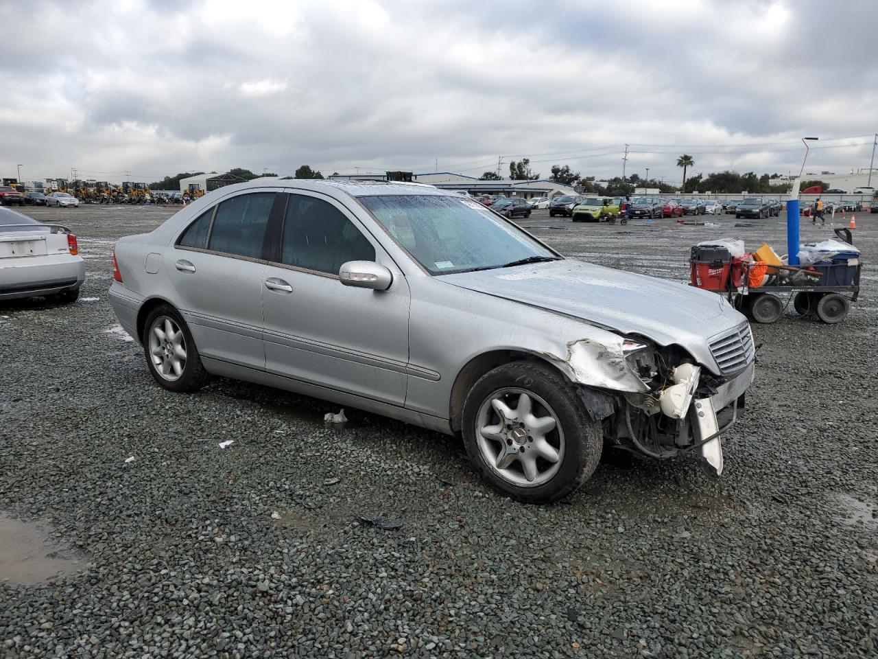 MERCEDES-BENZ C 2002 — 4