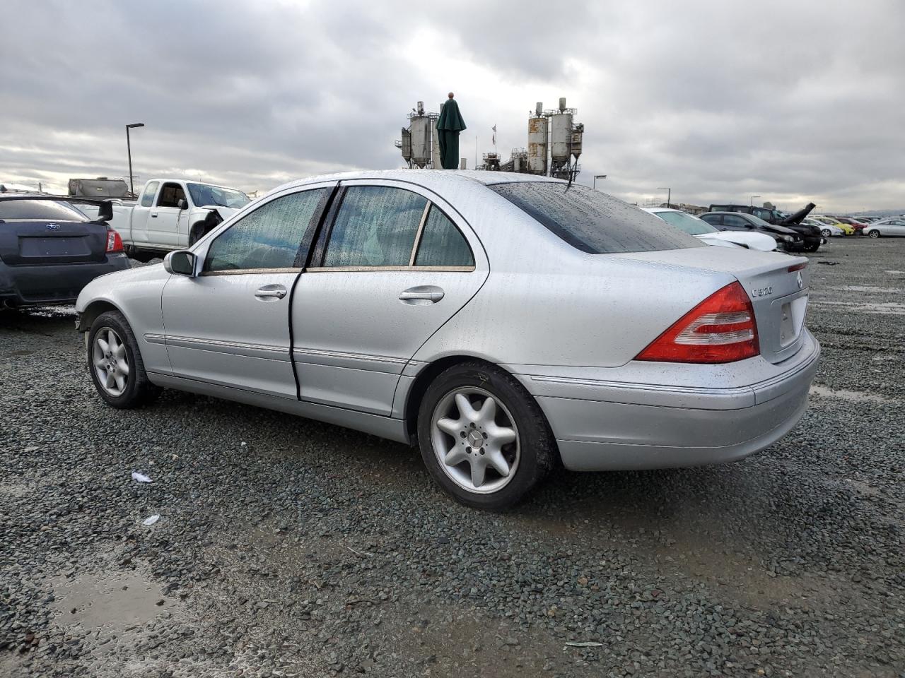 MERCEDES-BENZ C 2002 — 2