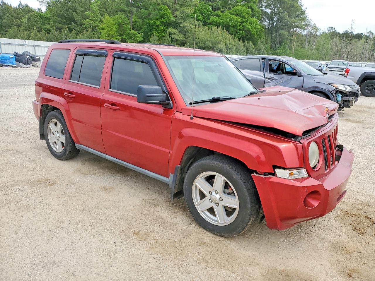 JEEP PATRIOT 2010 — 5