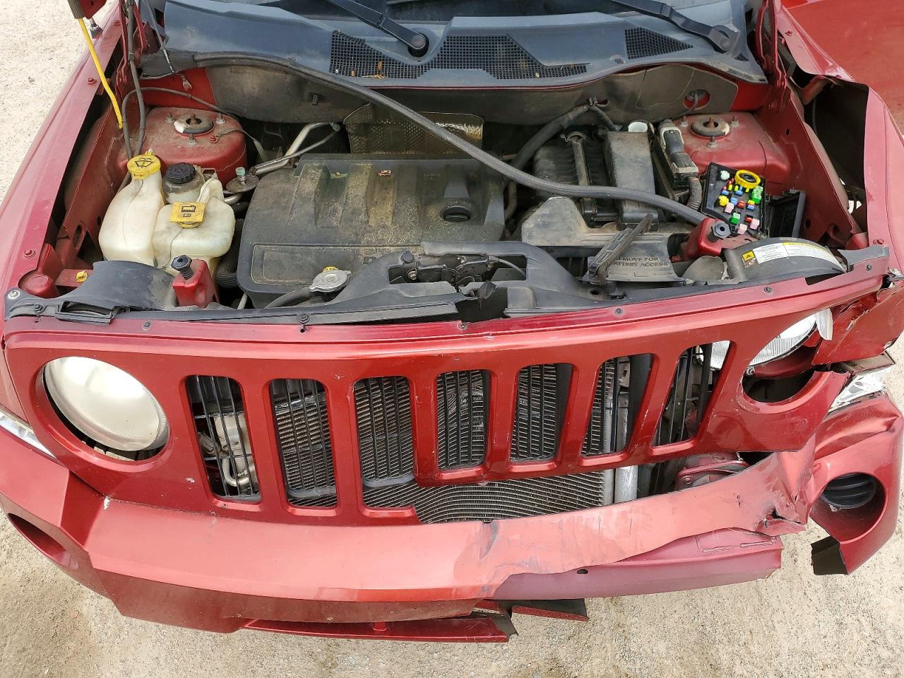 JEEP PATRIOT 2010 — 13
