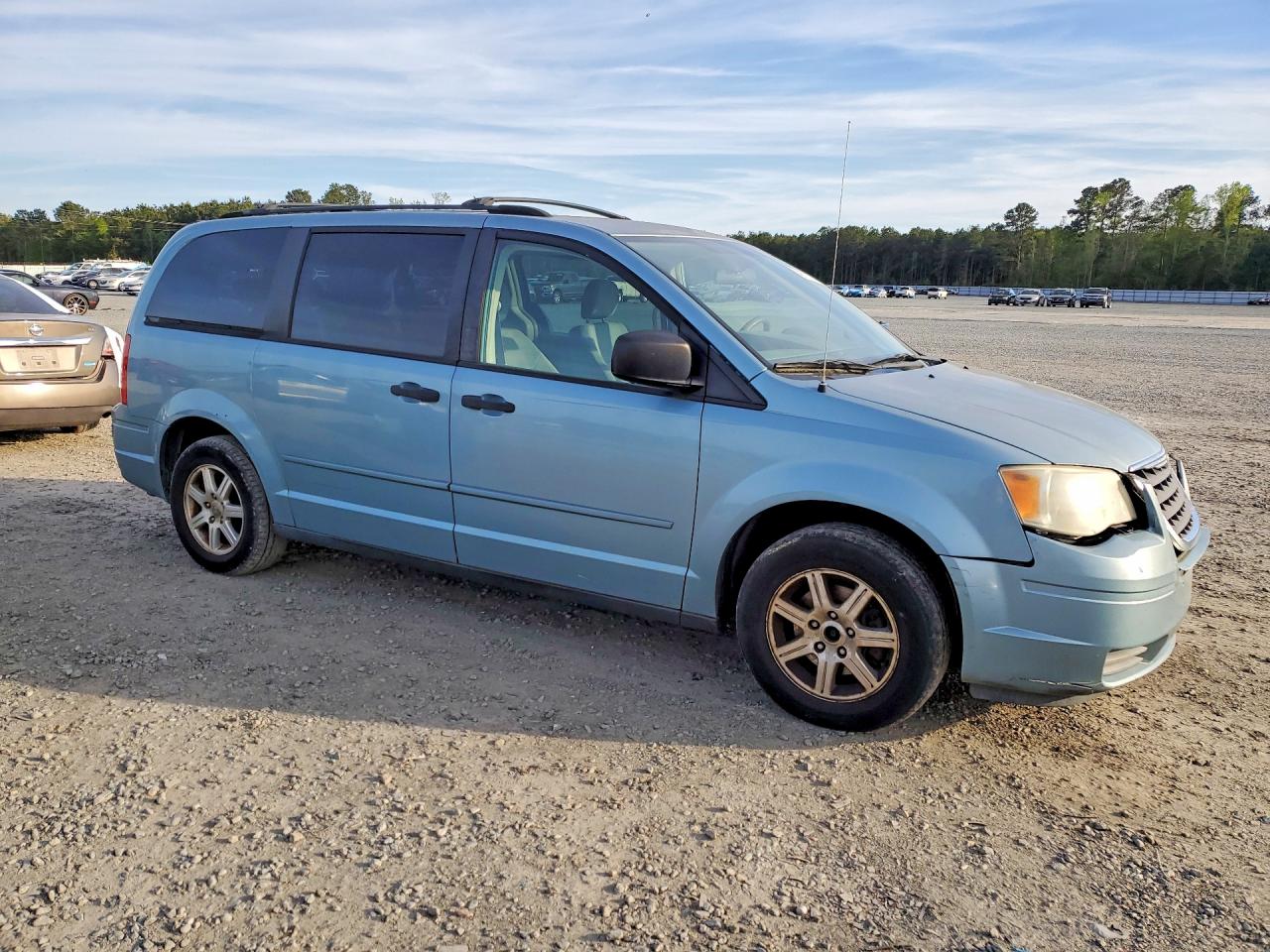 CHRYSLER TOWN & COUNTRY 2008 — 5